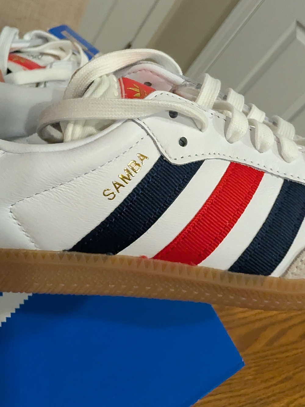 Adidas Samba OG FIFA World Cup Leather Sneaker - White / Navy / Red - Picture 4 of 6